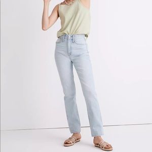 Classic Straight Jeans in Fitzgerald Wash